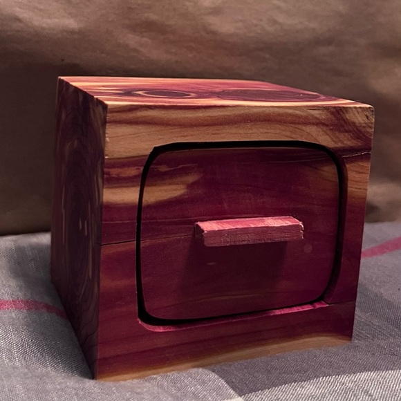 Band Saw Box - Picture 2 of 4